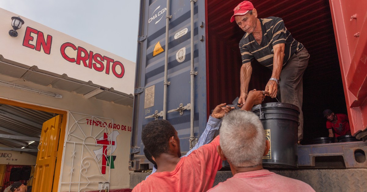 Cuba Lacks Fuel, Foo...