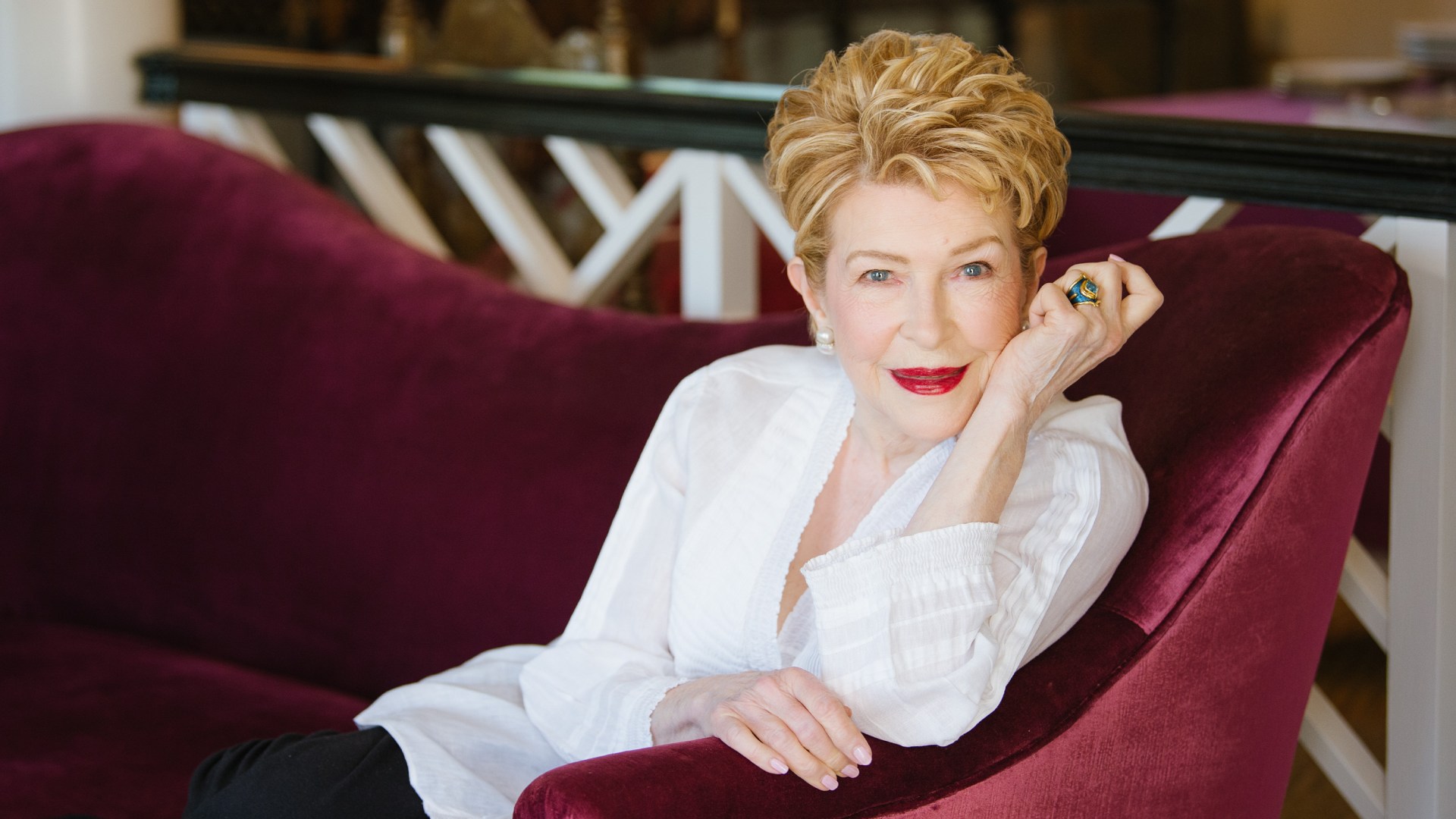 A portrait of Jan Karon.